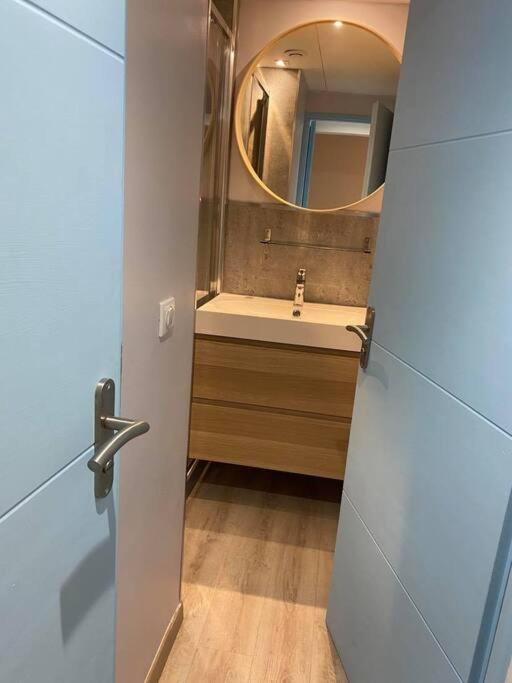 Athena Ohana, Les Pieds Dans L'Eau Bandol Exterior foto